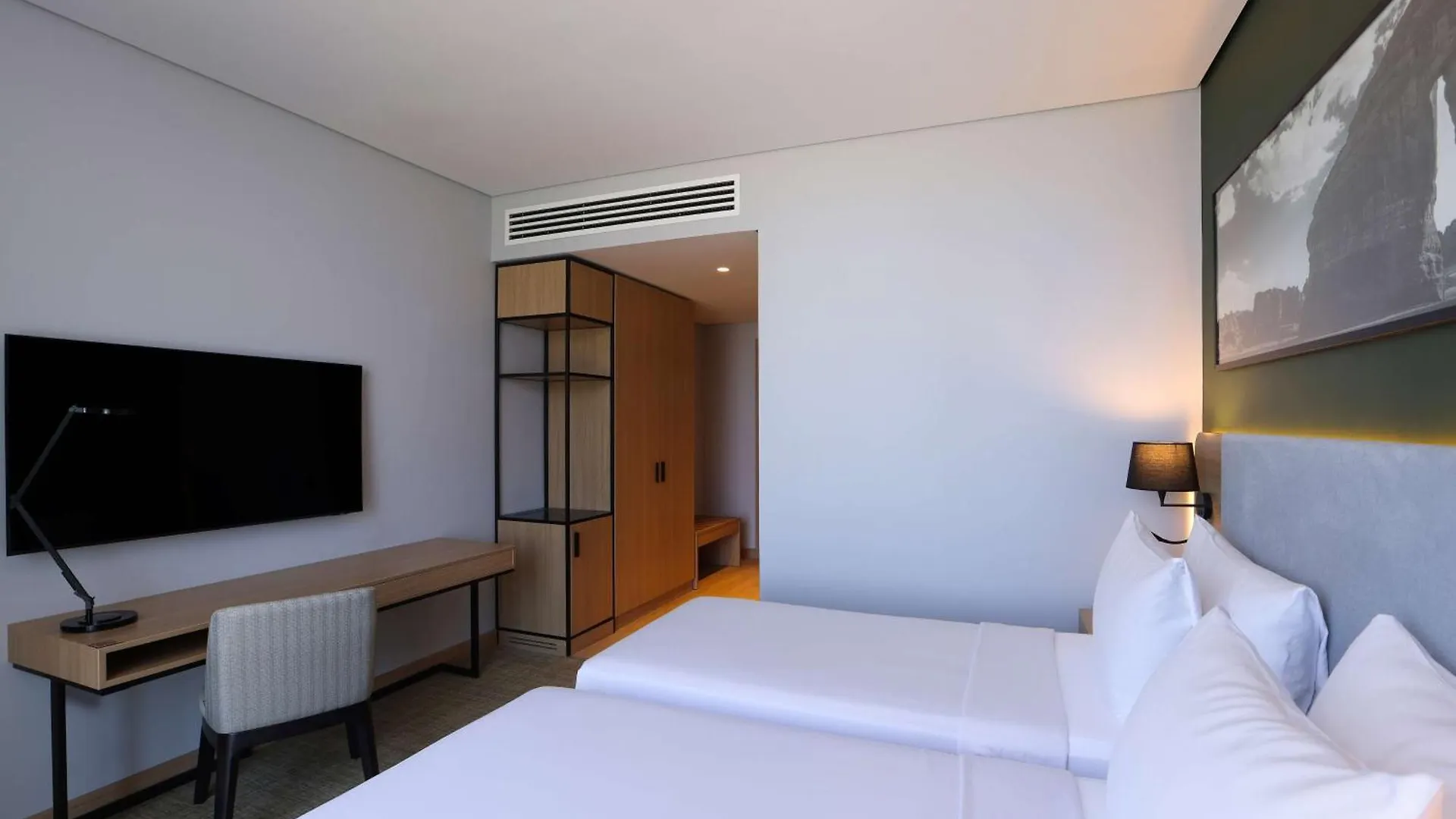 Radisson Hotel & Residence Riyadh Olaya شقة فندقية