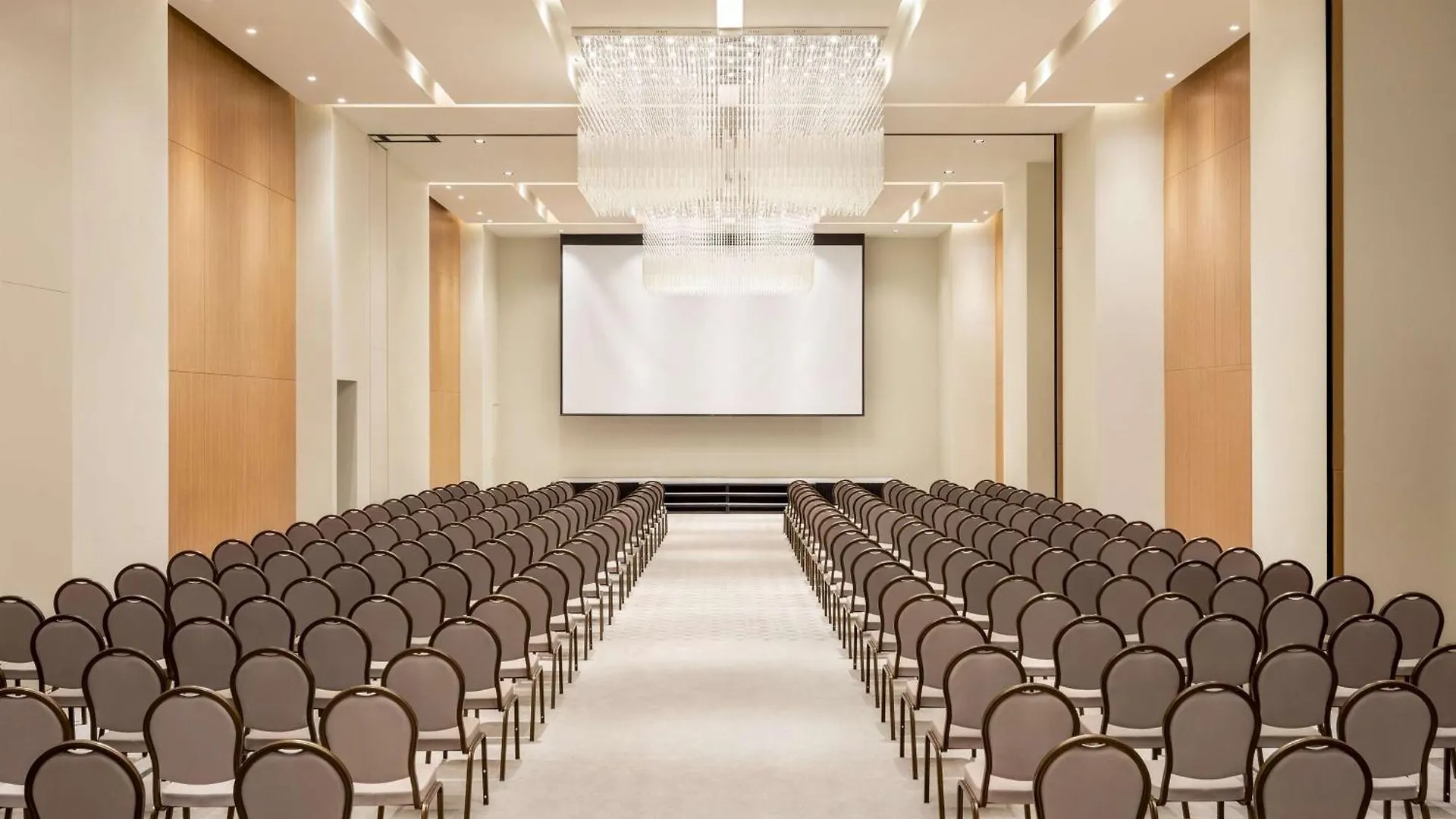 Radisson Hotel & Residence Riyadh Olaya المملكة العربية السعودية
