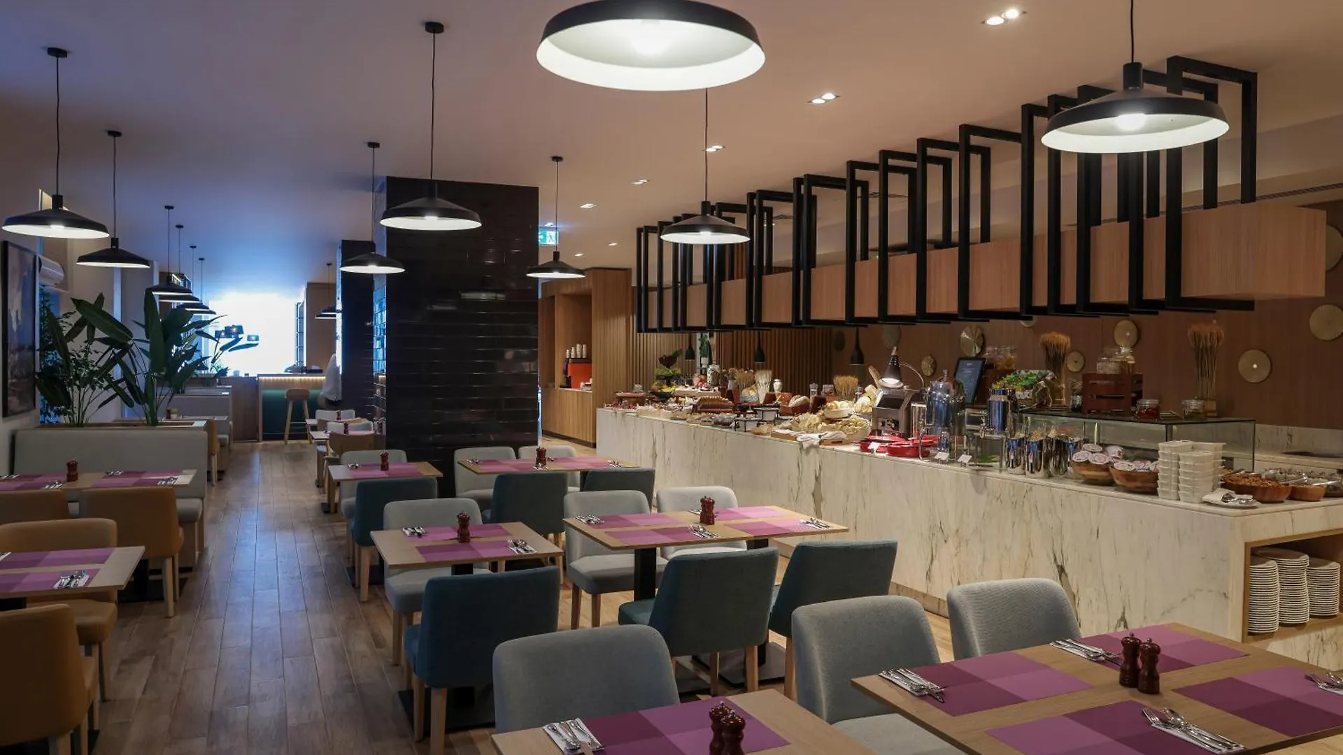 Radisson Hotel & Residence Riyadh Olaya Aparthotel