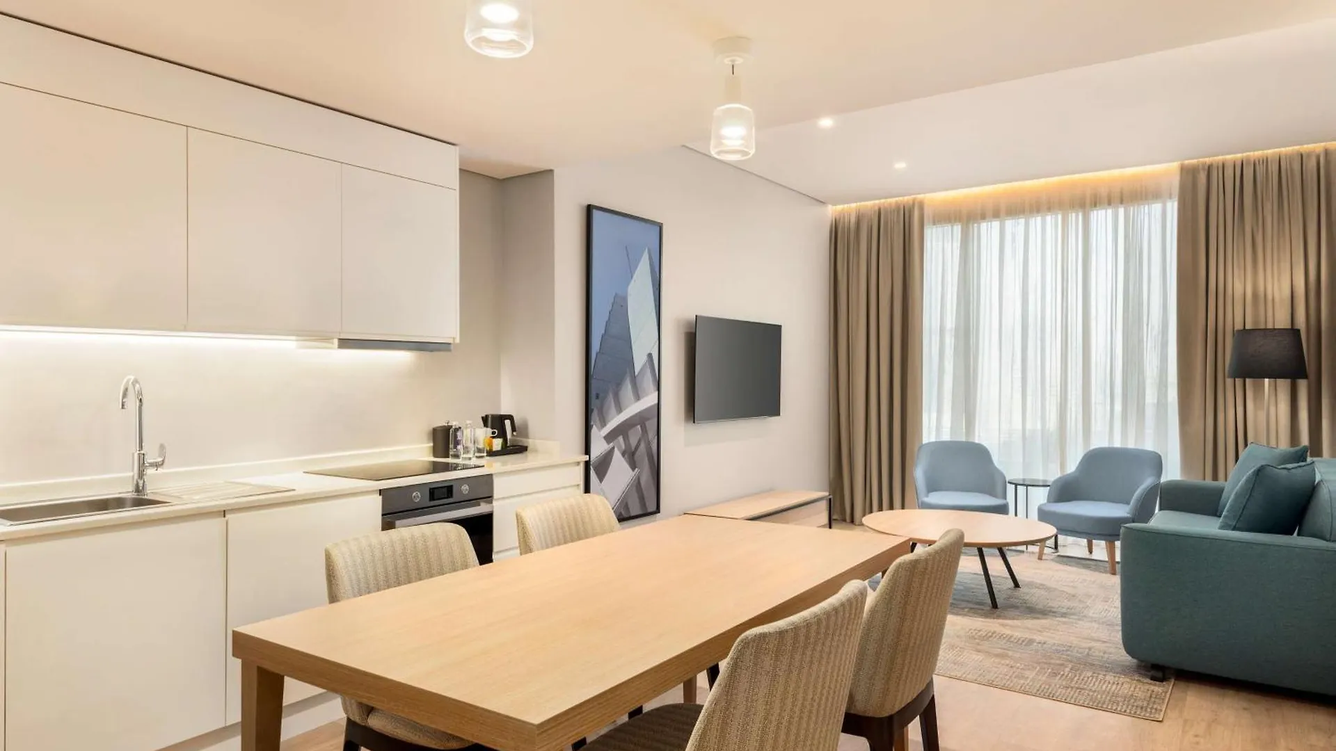 Radisson Hotel & Residence Riyadh Olaya Aparthotel