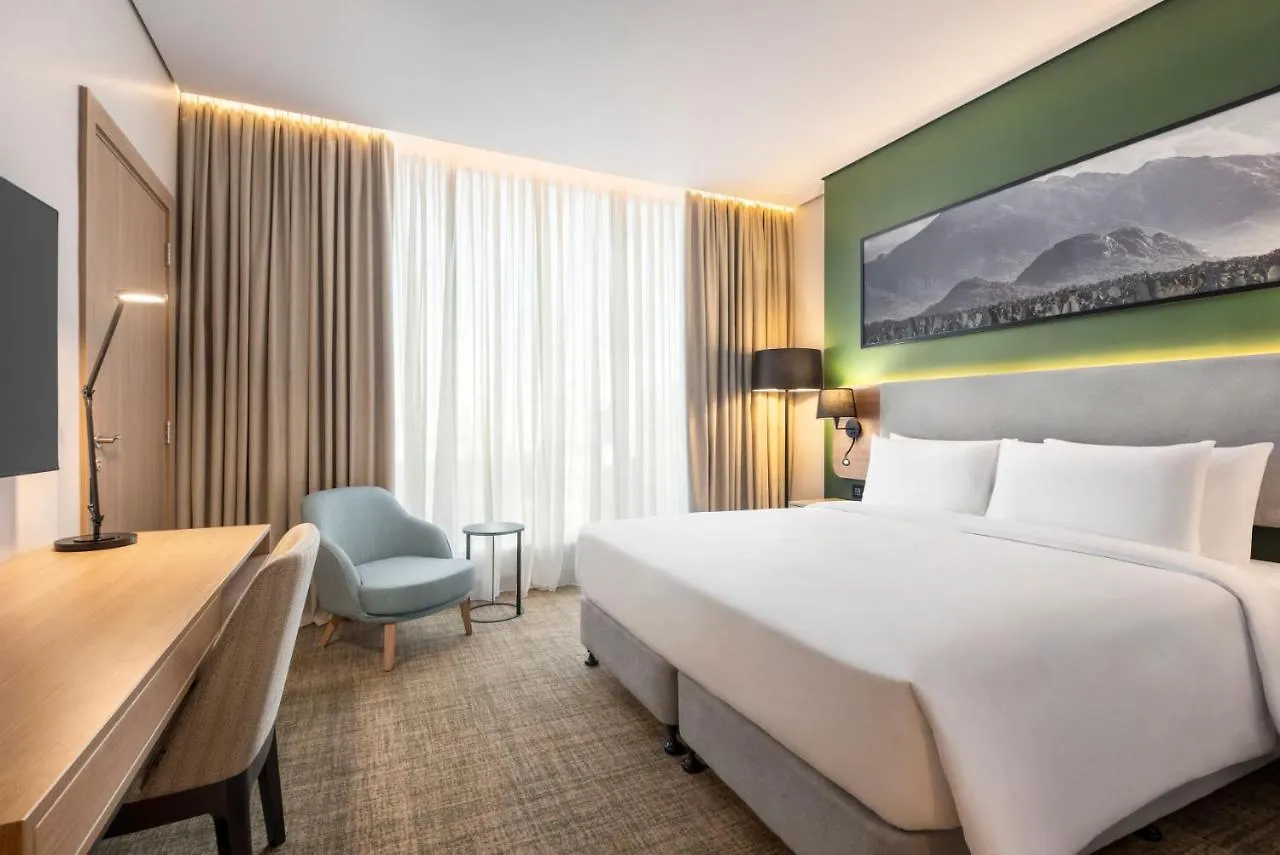 Radisson Hotel & Residence Riyadh Olaya 4*,