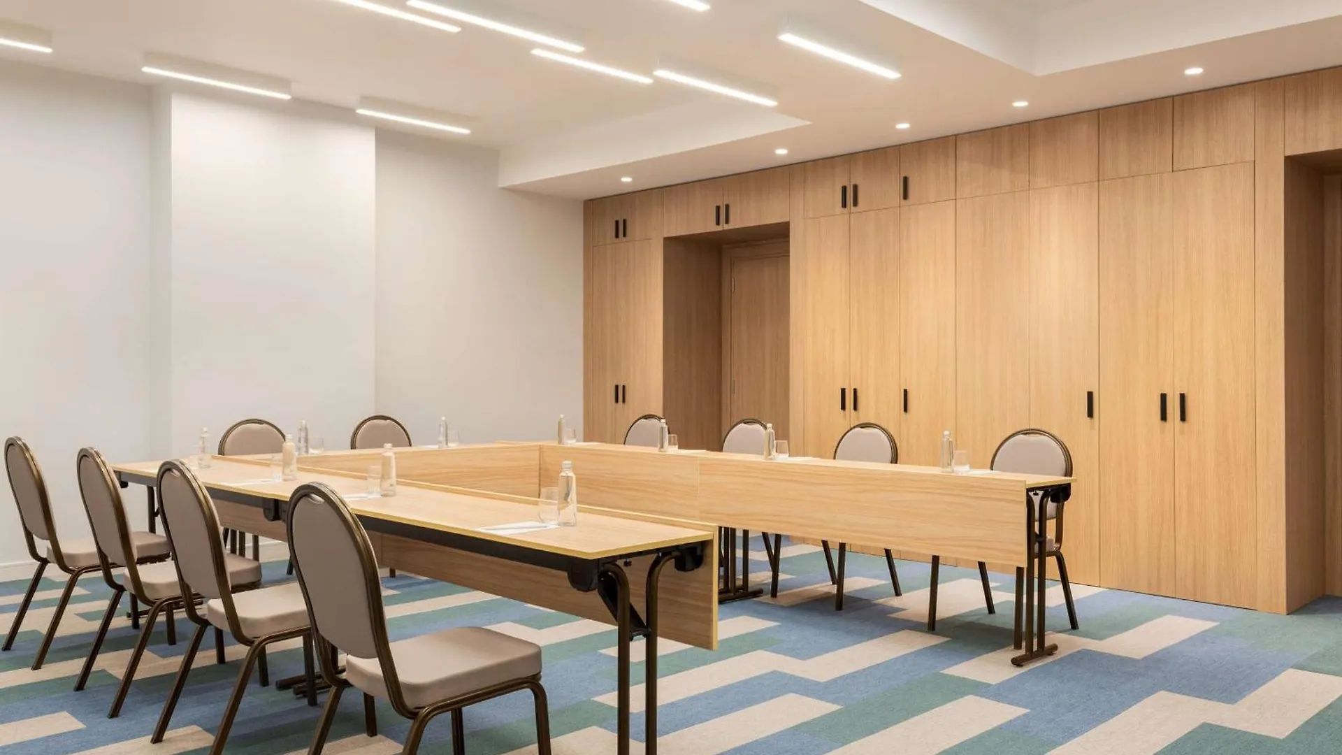 Radisson Hotel & Residence Riyadh Olaya